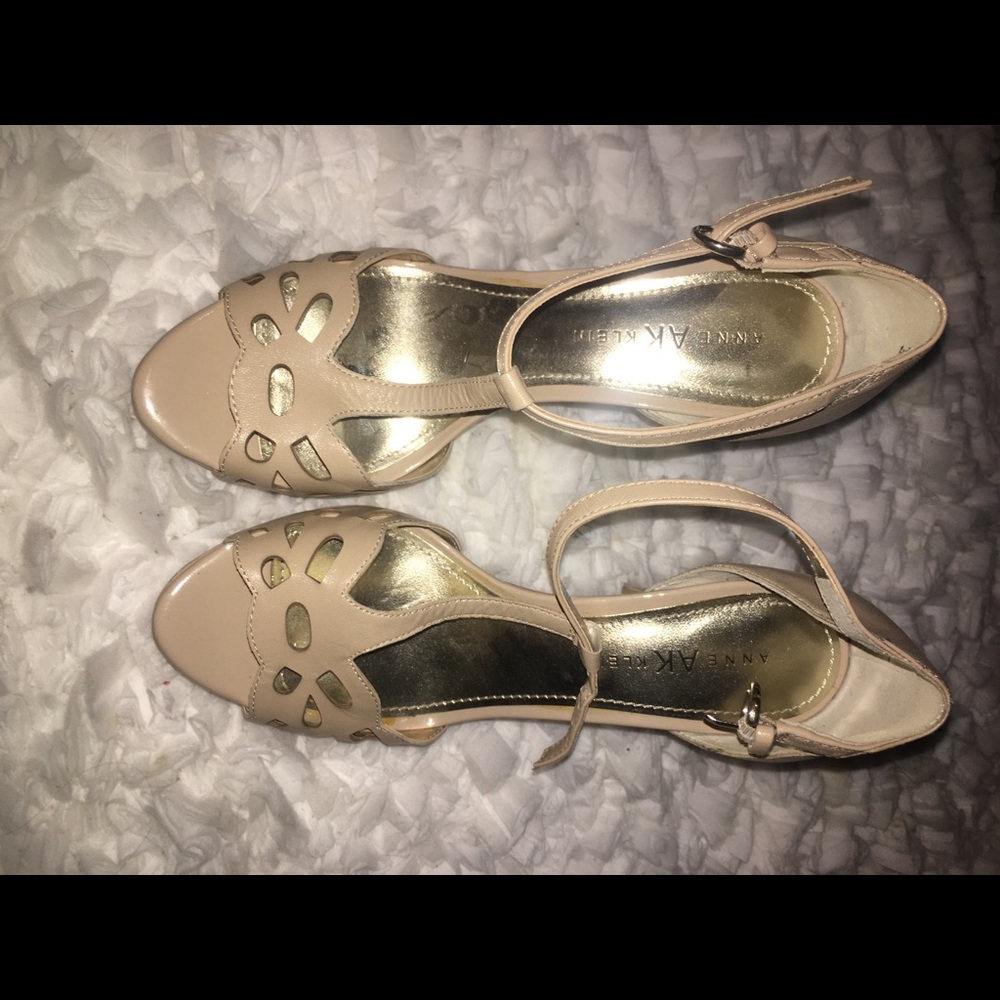 Nude heels